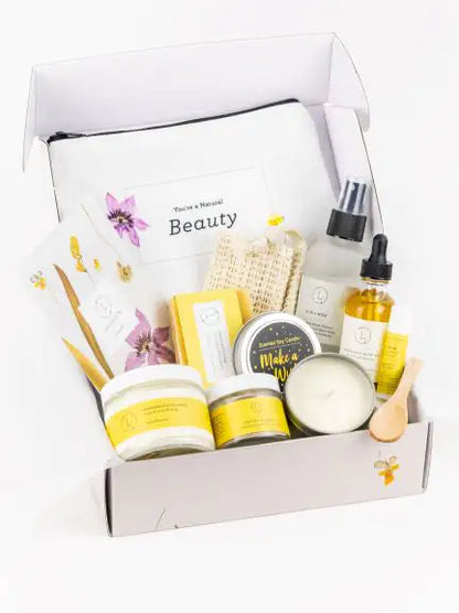 Natural Bath and Body Gift Set - 9 products